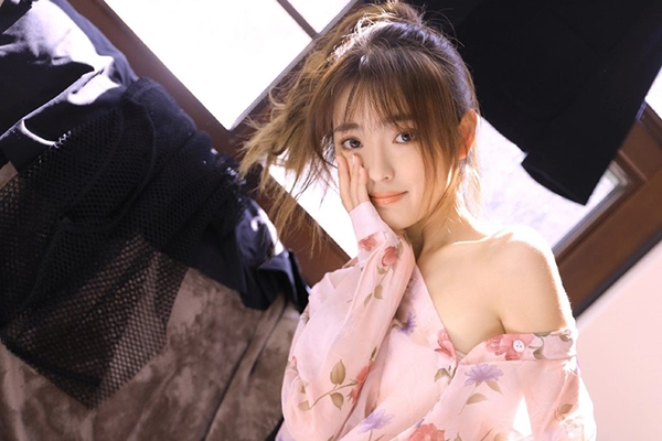 Ayane11